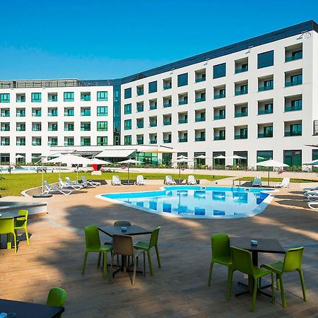 Ibis Styles Milano Est Settala Hotel Bagian luar foto