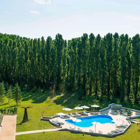 Ibis Styles Milano Est Settala Hotel Bagian luar foto