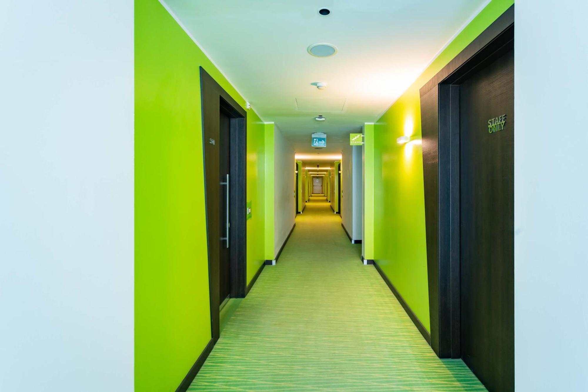 Ibis Styles Milano Est Settala Hotel Bagian luar foto